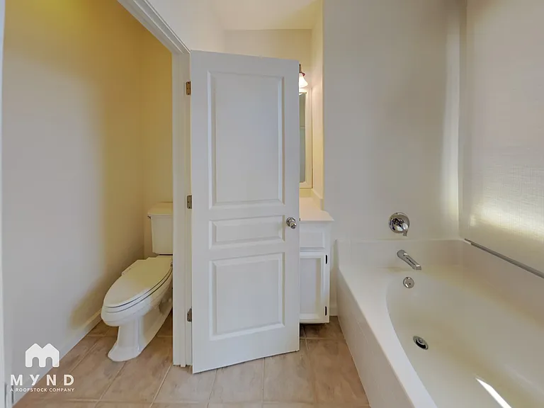 2742 Chateau Montelena Way — Photo 16