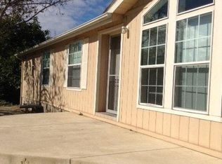 620 Hall Rd, Santa Paula, CA 93060