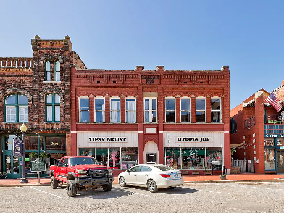 117 W Harrison Ave #3
