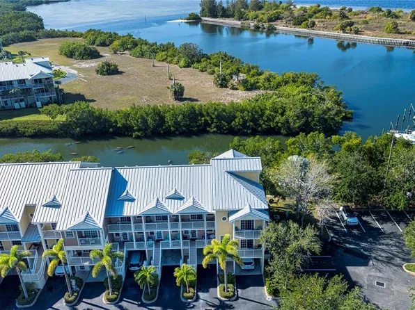 464 Bahia Beach Blvd, Ruskin, FL 33570