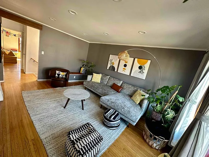 731 Ellsworth St — Photo 3