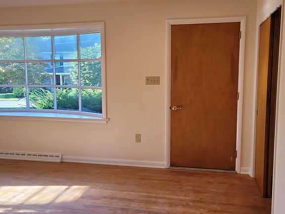 Living Room with a bay window