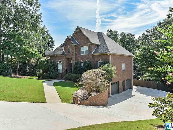 2nd image of 1549 Oak Park Dr