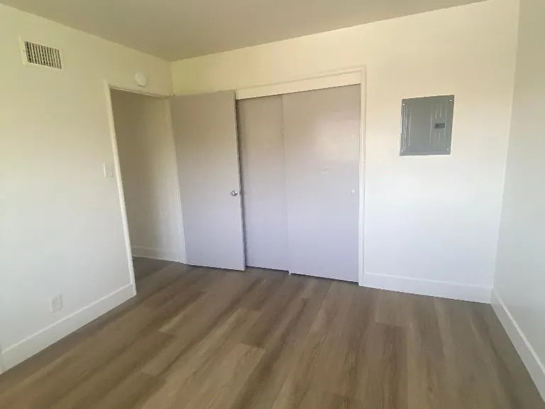 351 Chumalia St #D — Photo 9