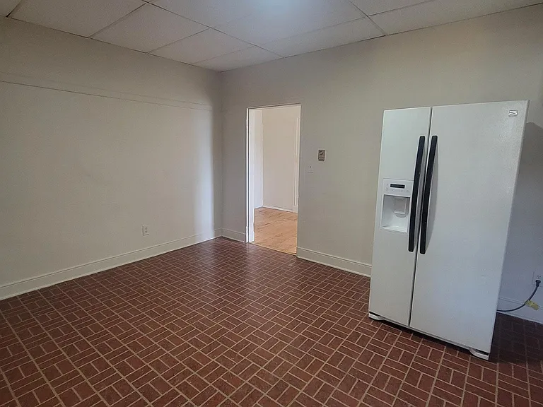 5 N Main St #5B — Photo 14