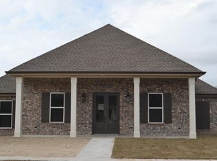 535 Sugar Land St, Houma, LA 70364