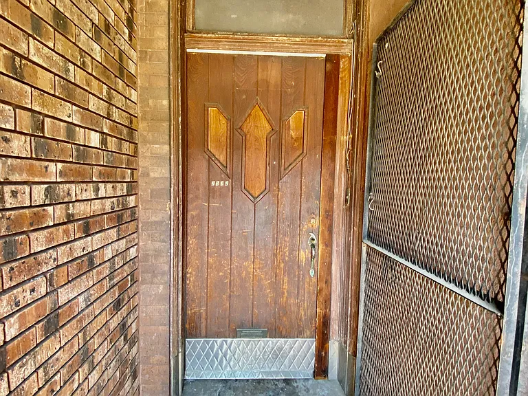 2532 S Broad St #2 — Photo 2