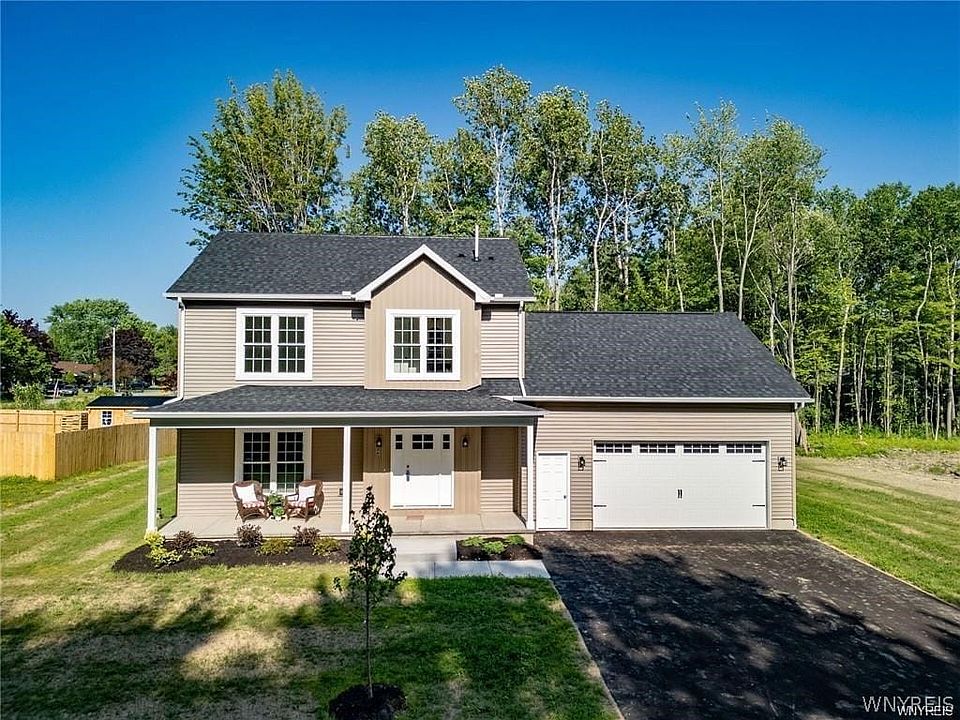 1st image of 26 Rosalind Dr