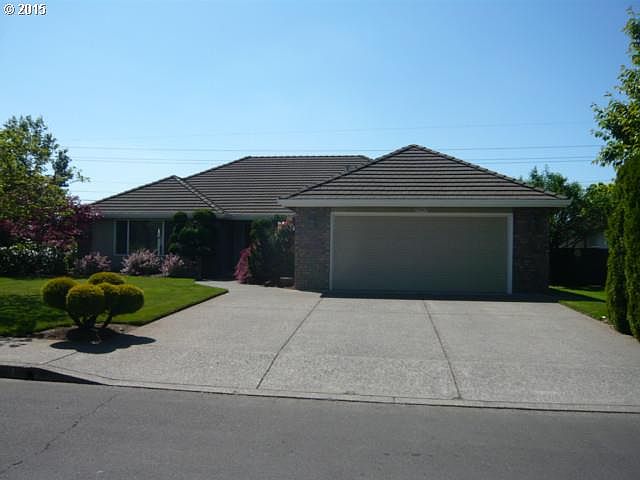 1st image of 15823 NE 19th St