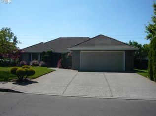 15823 NE 19th St, Vancouver, WA 98684