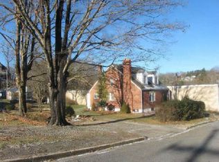 230 N Chestnut St, Marion, VA 24354