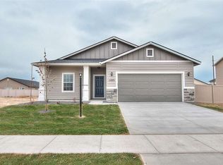 951 Ione Ave, Middleton, ID 83644