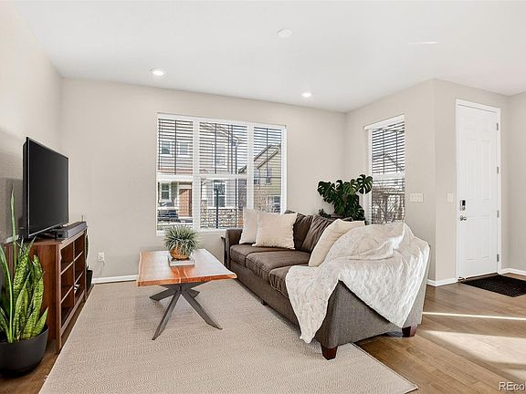 5th image of 7184 Othello Street