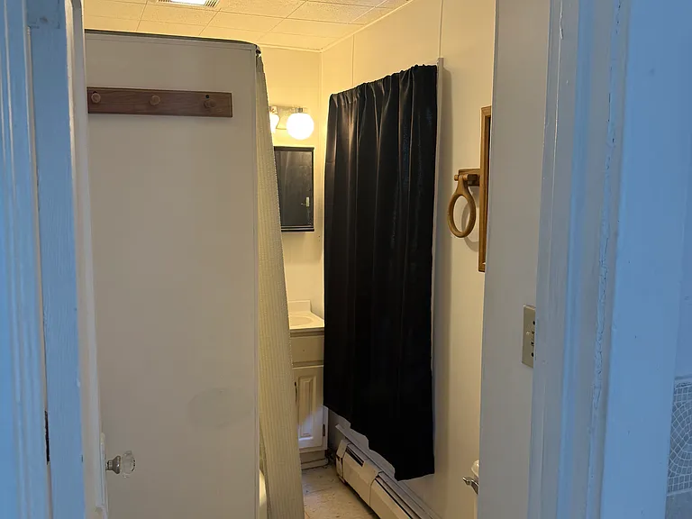 230 Furnace St #2 — Photo 2