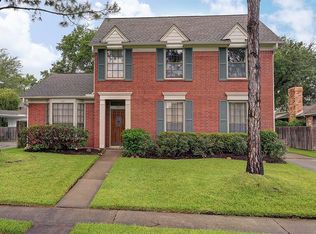 907 Sunrise Knoll Way, Houston, TX 77062