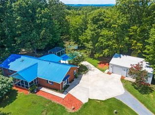 939 Friendly Cir, Asheboro, NC 27205