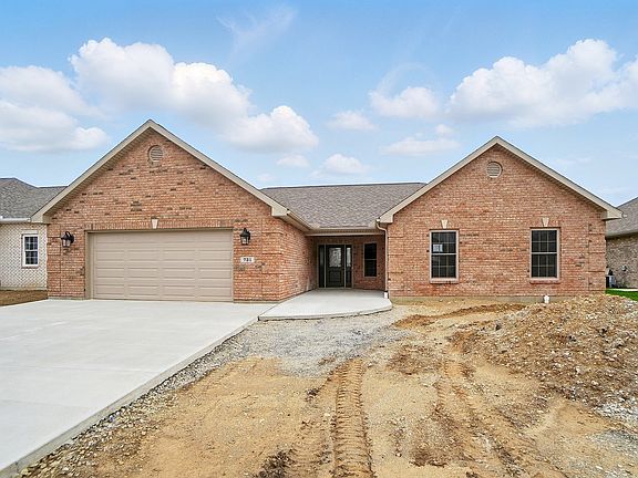 2nd image of 731 W Bentley Cir