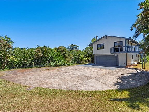 3rd image of 2130 Kauhikoa Rd APT A