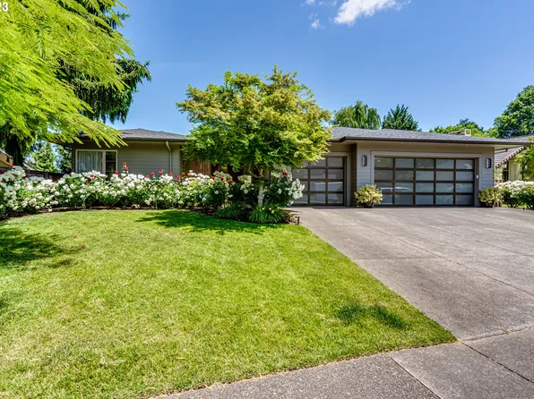 1595 Victorian Way, Eugene, OR 97401