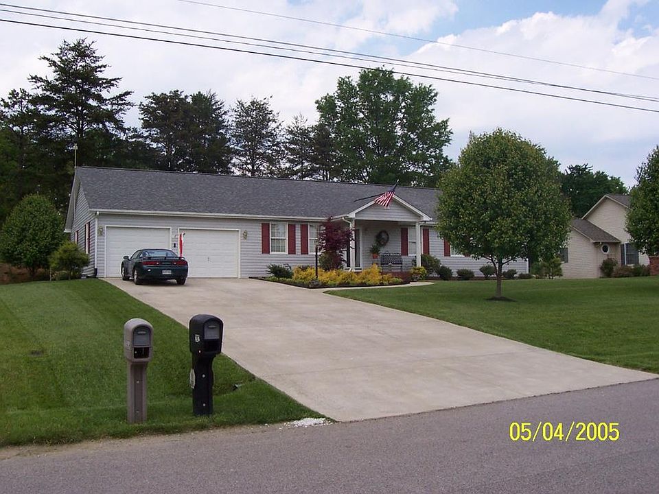 1st image of 202 Matthew Cir
