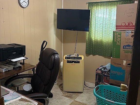 4th image of 1263 Golden Lake Rd #113