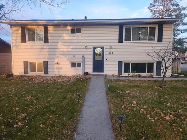 800 S 10th St, Douglas, WY 82633