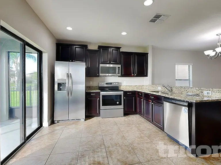 10020 Newminster Loop — Photo 4