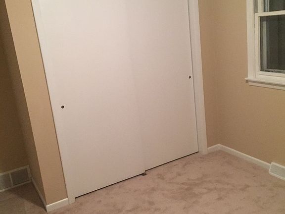 2nd image of 847 Remington Dr