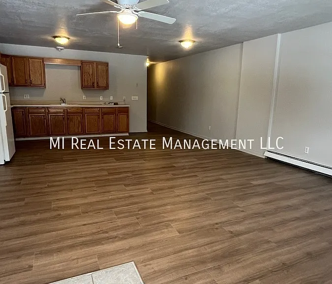 3359 Whitehall Rd — Photo 1