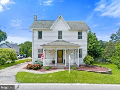 2518 New Park Rd, New Park, PA, 17352