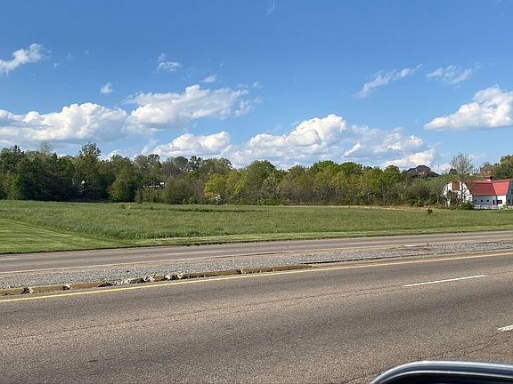 2nd image of W Stone Dr