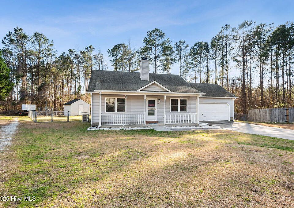 1st image of 318 Firethorn Lane