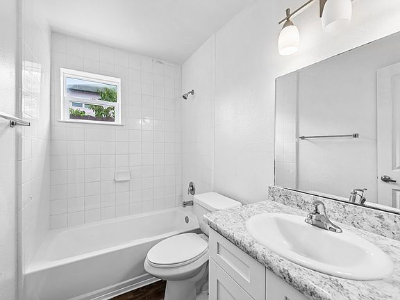 4th image of 4135 W Bellfort St #28
