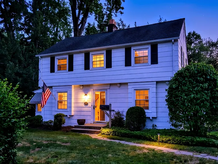 161 Wyckoff Ave — Photo 16