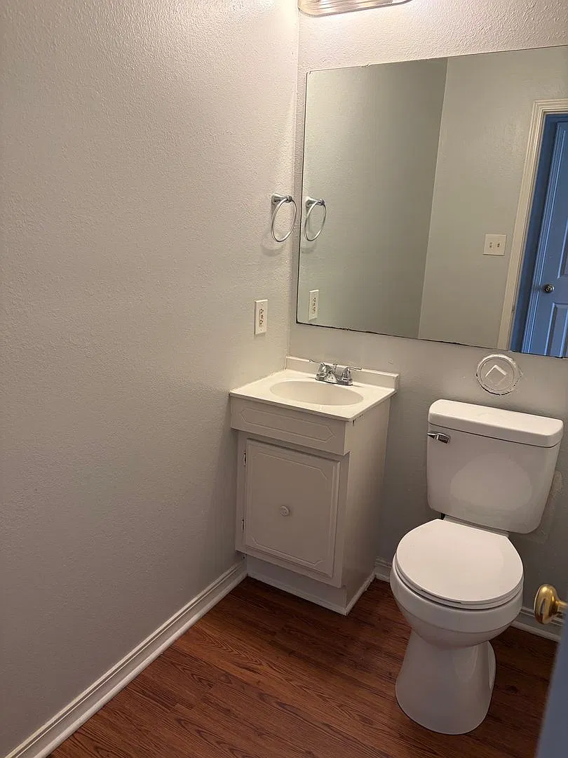 2BR/1.5BA Timber Cove Townhomes Bossier — Photo 3