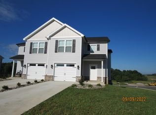 100 War Admiral Ct, Elizabethtown, KY 42701