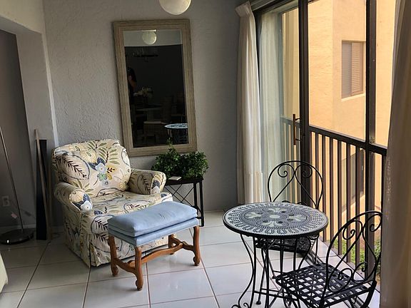 3rd image of 637 Beachwalk Cir E #E-202