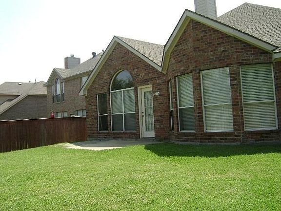2nd image of 3508 Castlewood Ct