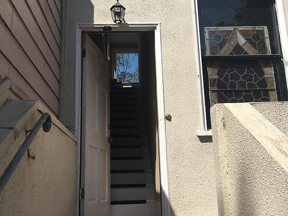 3rd image of 972 Kansas St