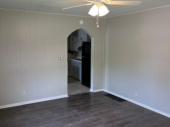 2nd image of 1431 N Denny St