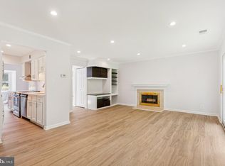 19724 Wootton Ave, Poolesville, MD 20837