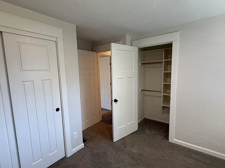 451 Hrubetz Rd SE — Photo 21