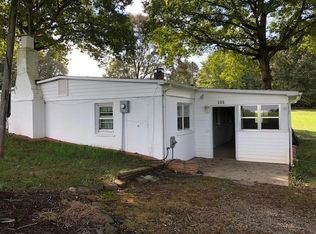 505 Wayne Robertson Rd, Chatham, VA 24531