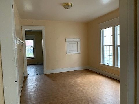 5th image of 554-556 W 28th St