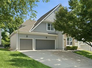 1950 W Forest St, Olathe, KS 66061