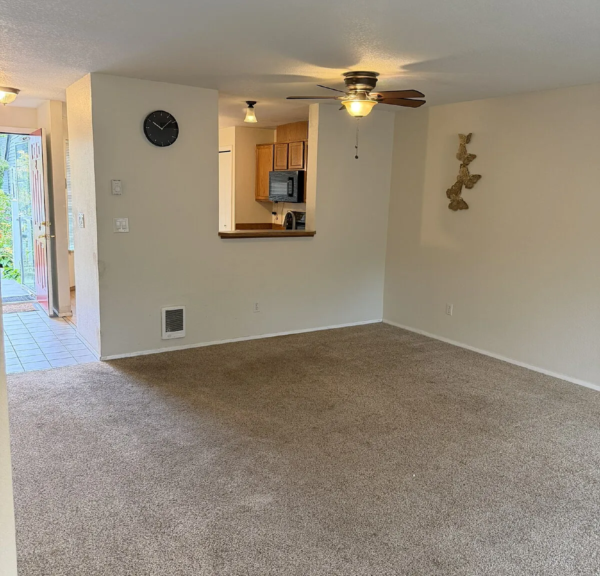 2 bed, 2.5 bath, 1255 sqft, $2,495 — Photo 4