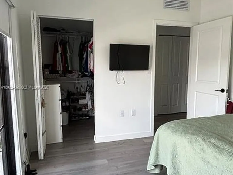 1314 NW 2nd Ln #1314 — Photo 8