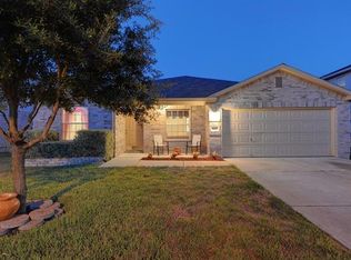 220 Herrera Trl, Hutto, TX 78634