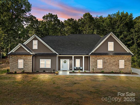 2nd image of 209 Stafford Estates Dr