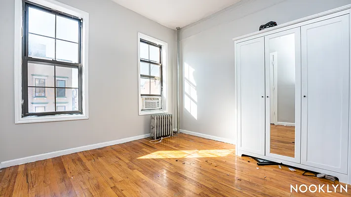 Rented by Nooklyn NYC LLC | media 14